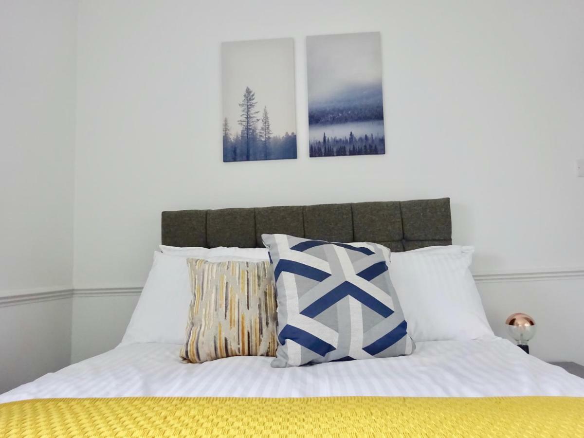 Reading Serviced Rooms Luaran gambar