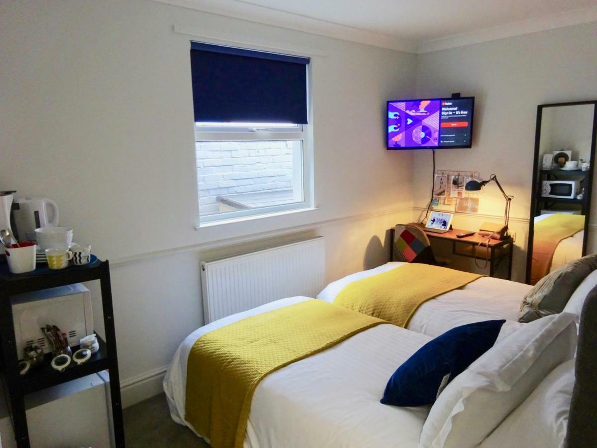 Reading Serviced Rooms Luaran gambar