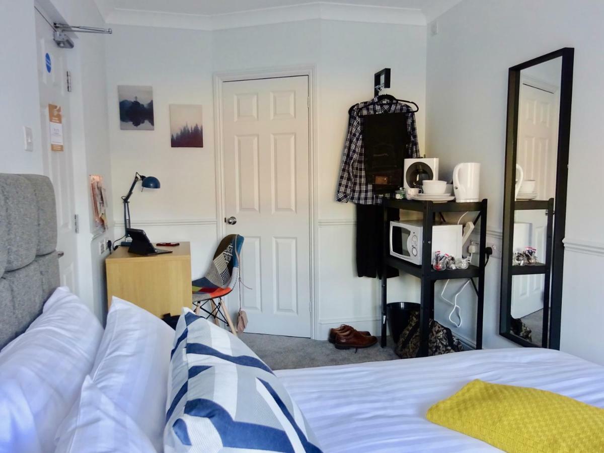 Reading Serviced Rooms Luaran gambar