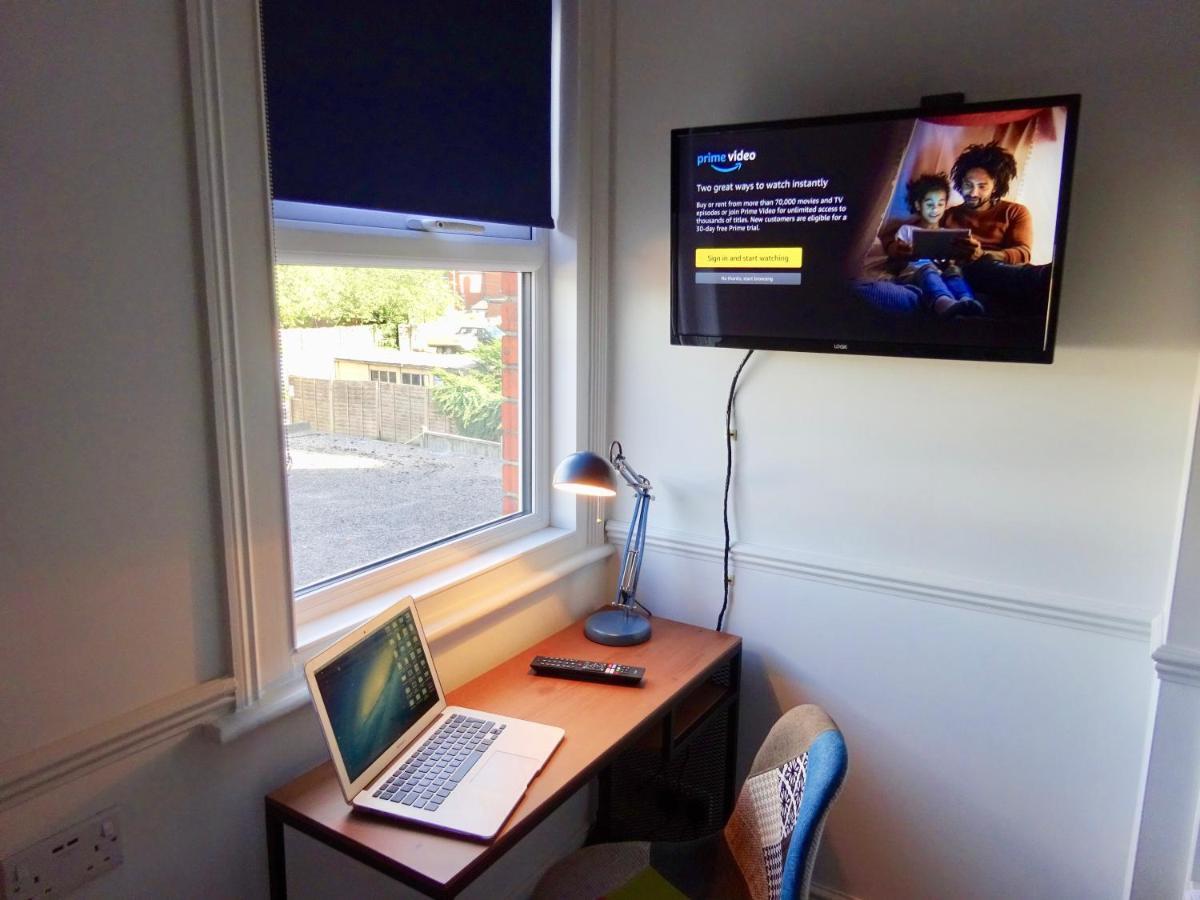 Reading Serviced Rooms Luaran gambar